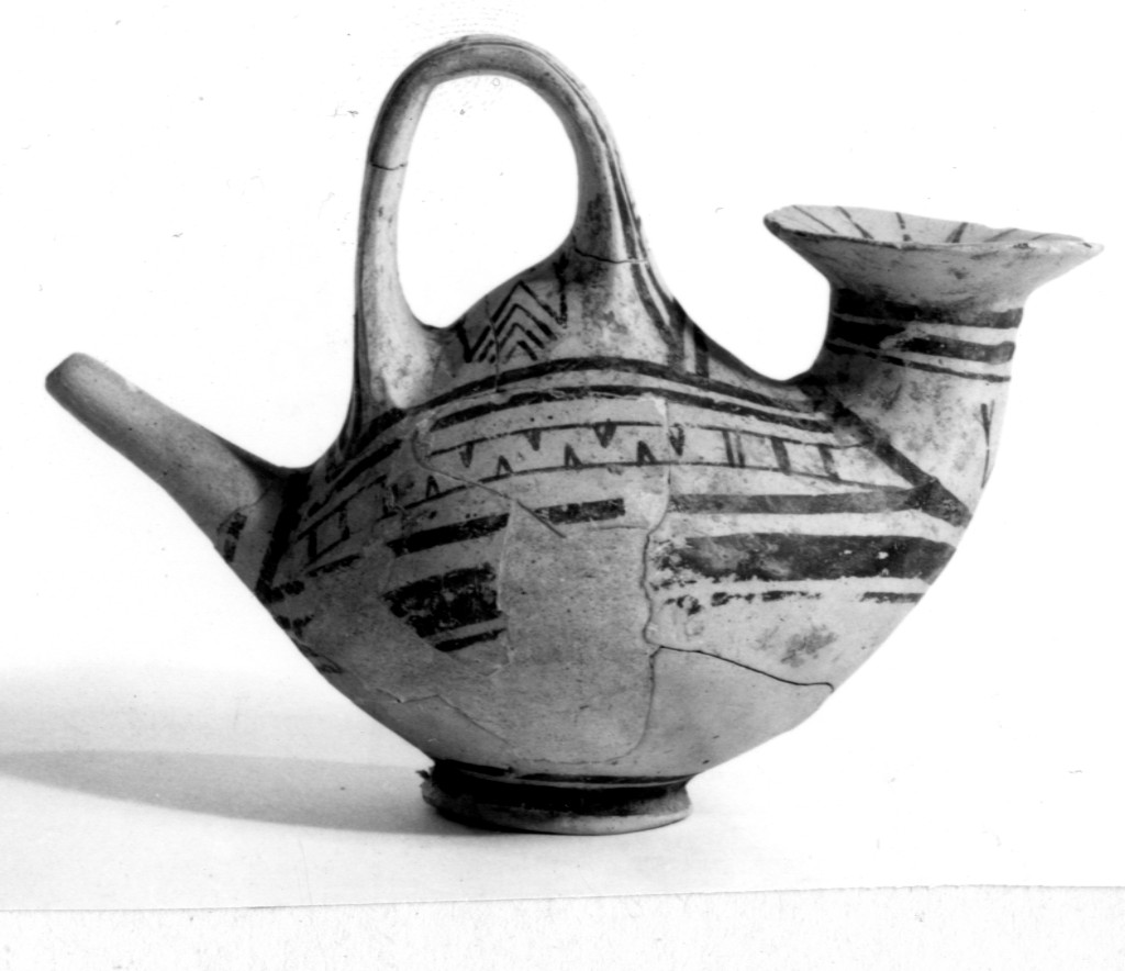 tazza, De Juliis, classe A - fabbrica indigena (sec. VI a.C)