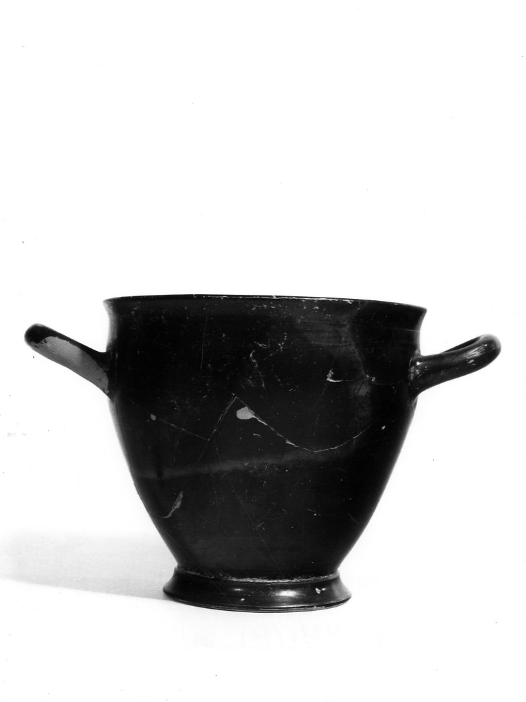 skyphos - ceramica attica (prima metà sec. V a.C)