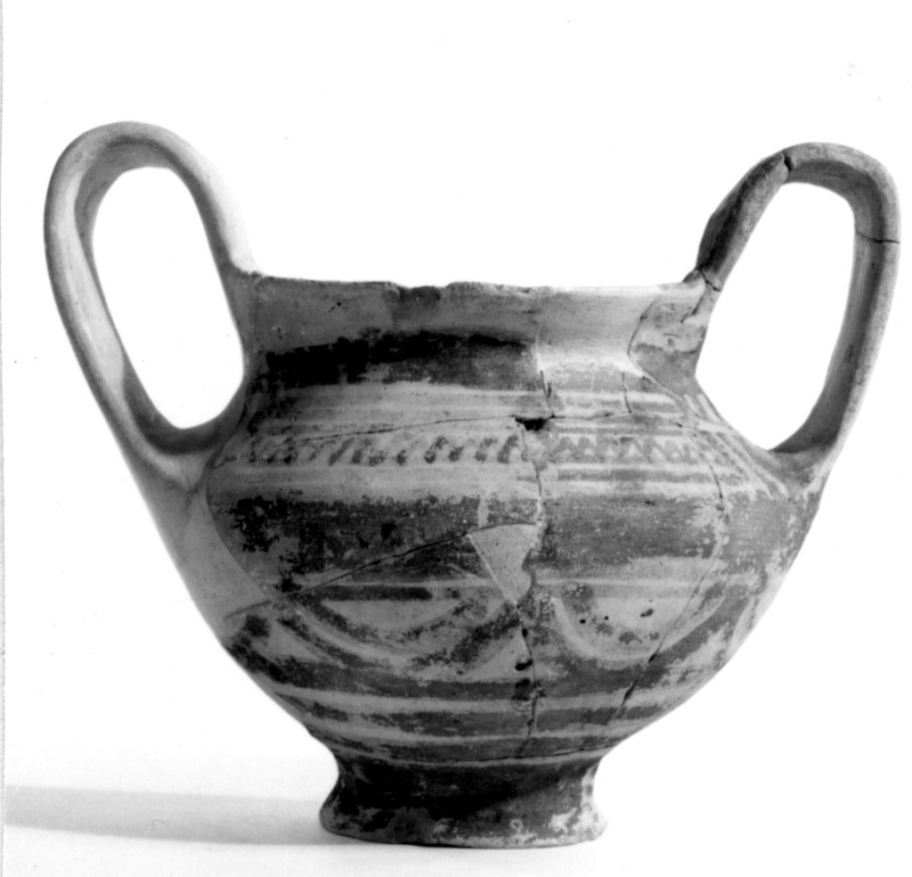 kantharos, De Juliis, classe A - fabbrica indigena (primo quarto sec. V a.C)