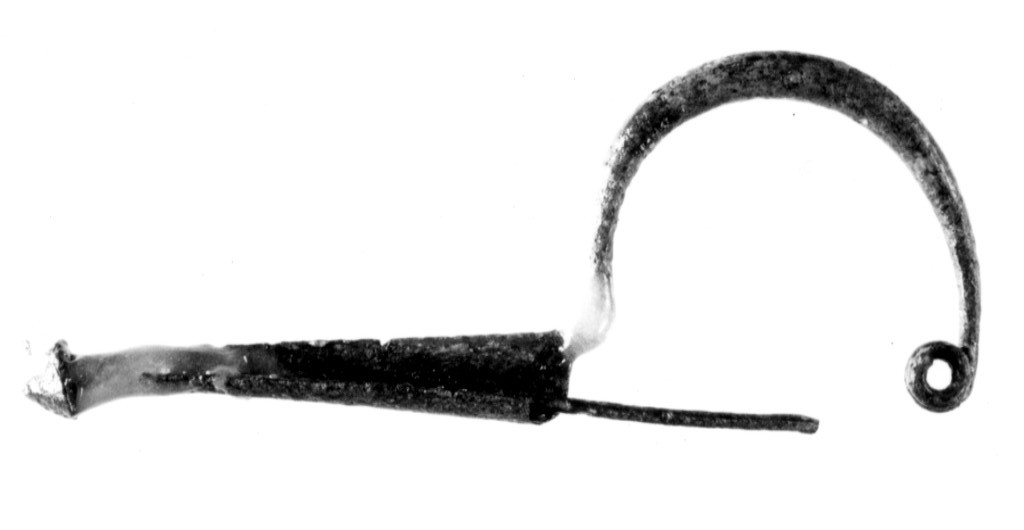 fibula - fabbrica apula (prima metà sec. V a.C)