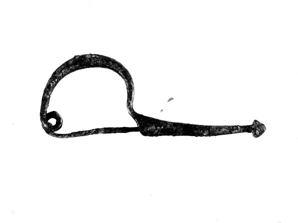 fibula - fabbrica apula (seconda metà sec. VI a.C)