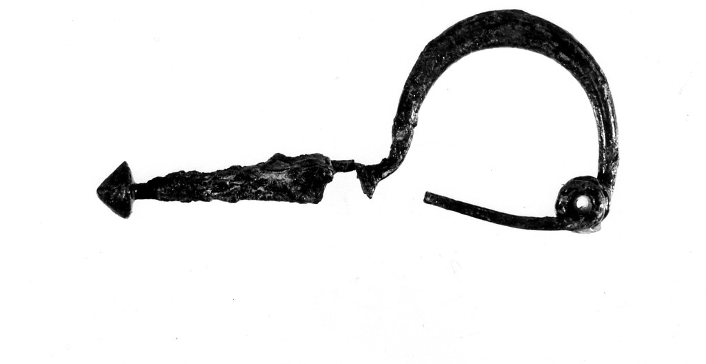 fibula - fabbrica apula (seconda metà sec. VI a.C)