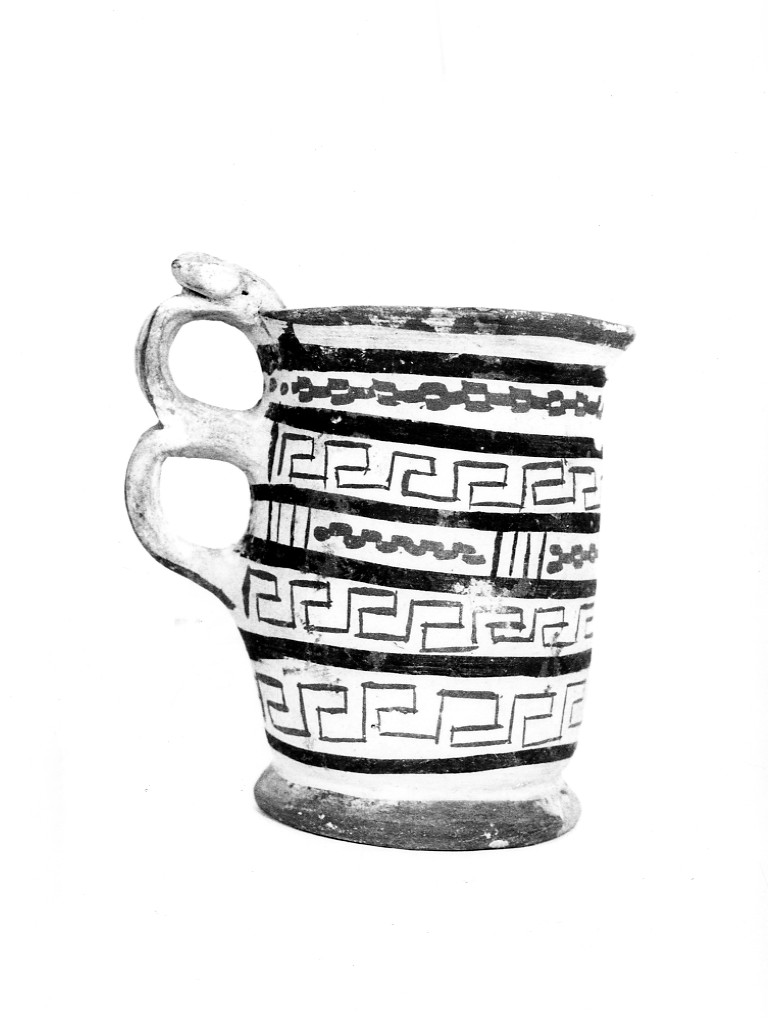 bicchiere - Subgeometrico Daunio II (seconda metà secc. VI-V a.C)