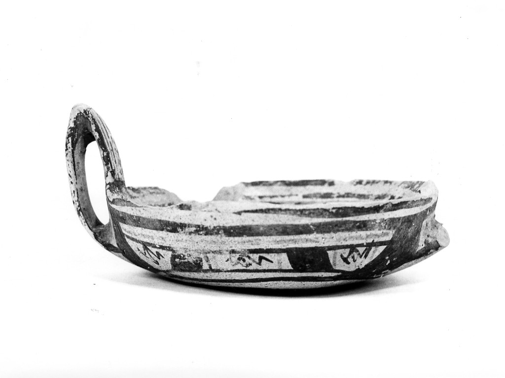 ciotola - Subgeometrico daunio II (secc. VI-V a.C)