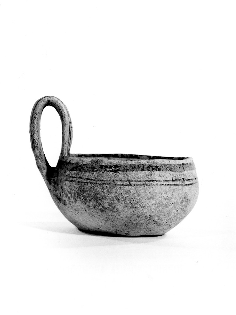 attingitoio - Subgeometrico Daunio II (seconda metà secc. VI-V a.C)