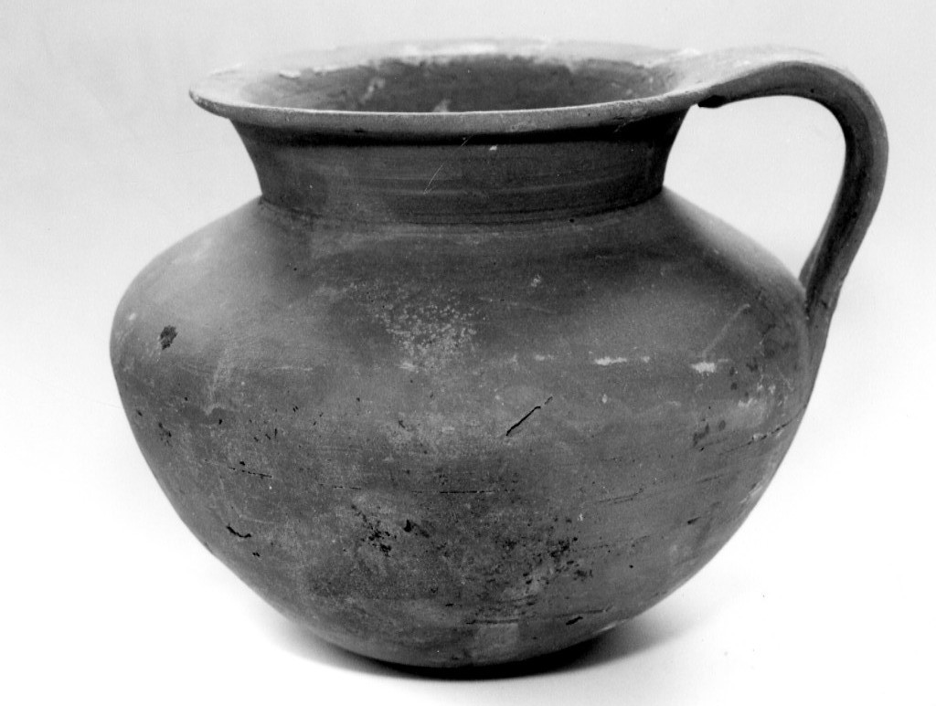 pentola - produzione indigena (prima metà sec. V a.C)