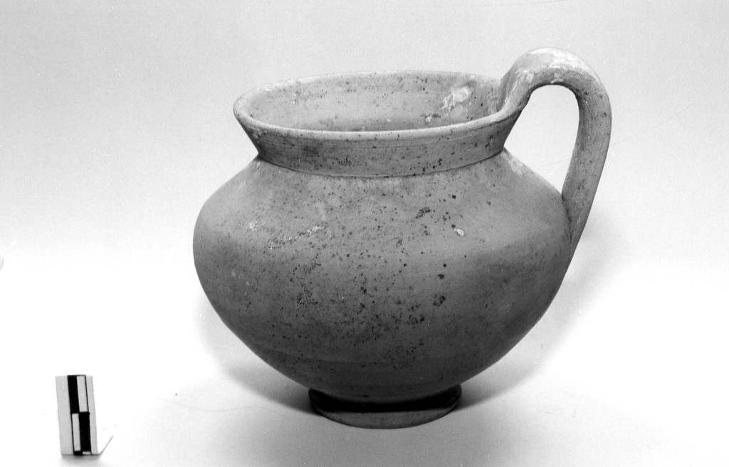 brocca - produzione indigena (prima metà sec. V a.C)