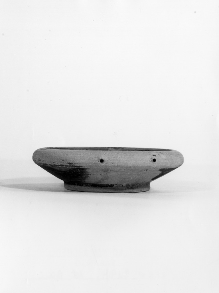 coppetta - fabbrica apula (sec. IV a.C)