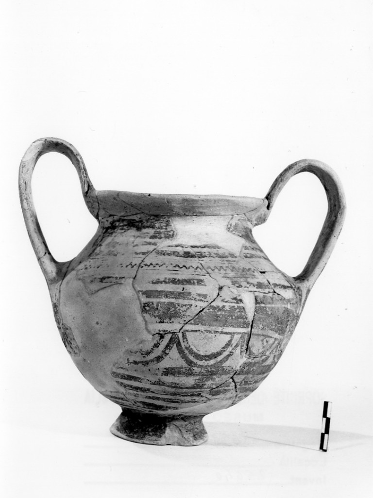 kantharos, De Juliis, classe A - fabbrica indigena (fine sec. VI a.C)