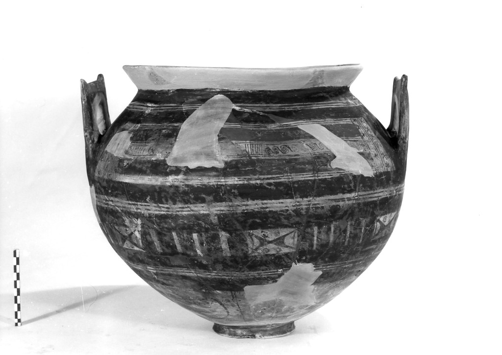 cratere - fabbrica peucezia (sec. VI a.C)