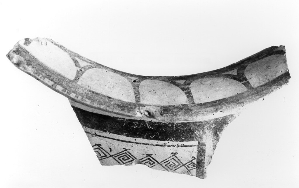 cratere/ frammento - fabbrica peucezia (sec. VI a.C)