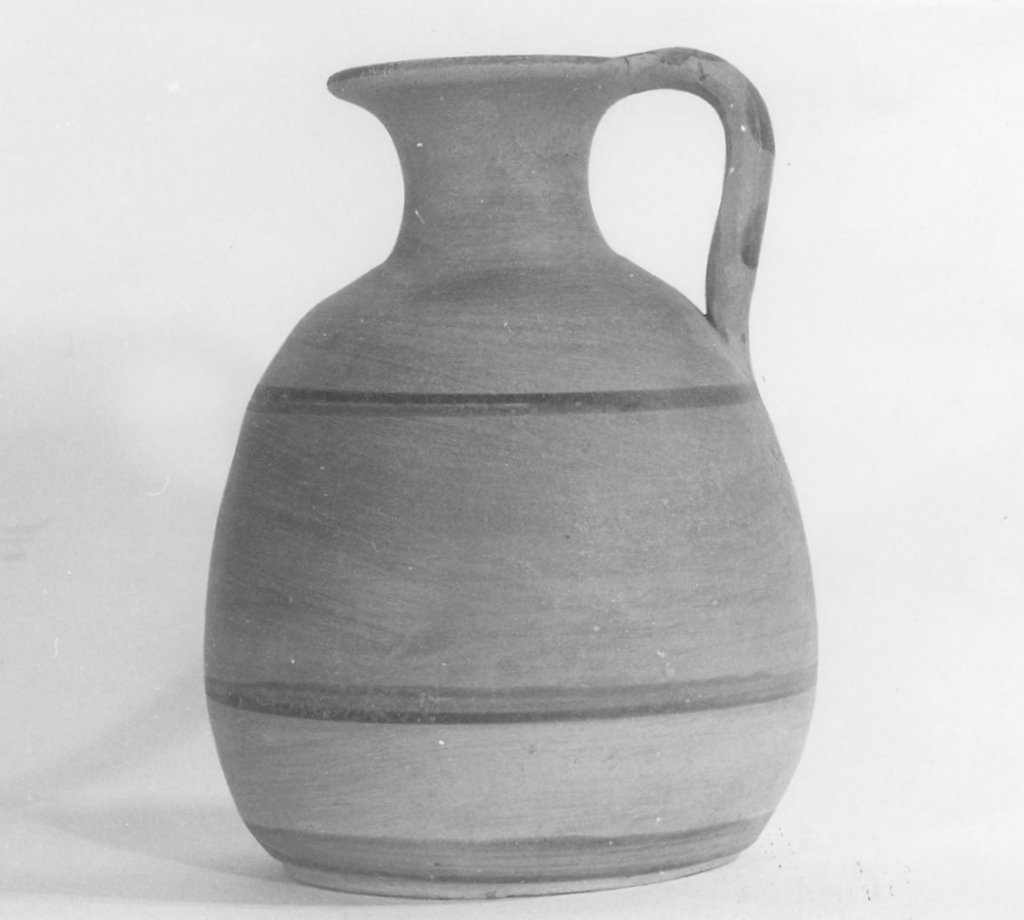 lekythos aryballica, De Juliis 1983, classe C - produzione indigena (ultimo quarto sec. IV a.C)