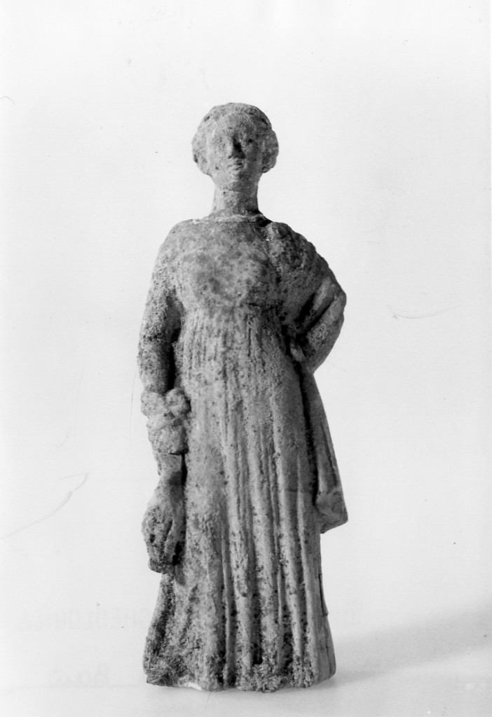 statuetta femminile - fabbrica italiota (Età ellenistica)
