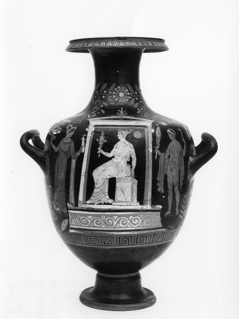 hydria - Gruppo delle anfore. Sotheby e Louvre K 74 (sec. IV a.C)
