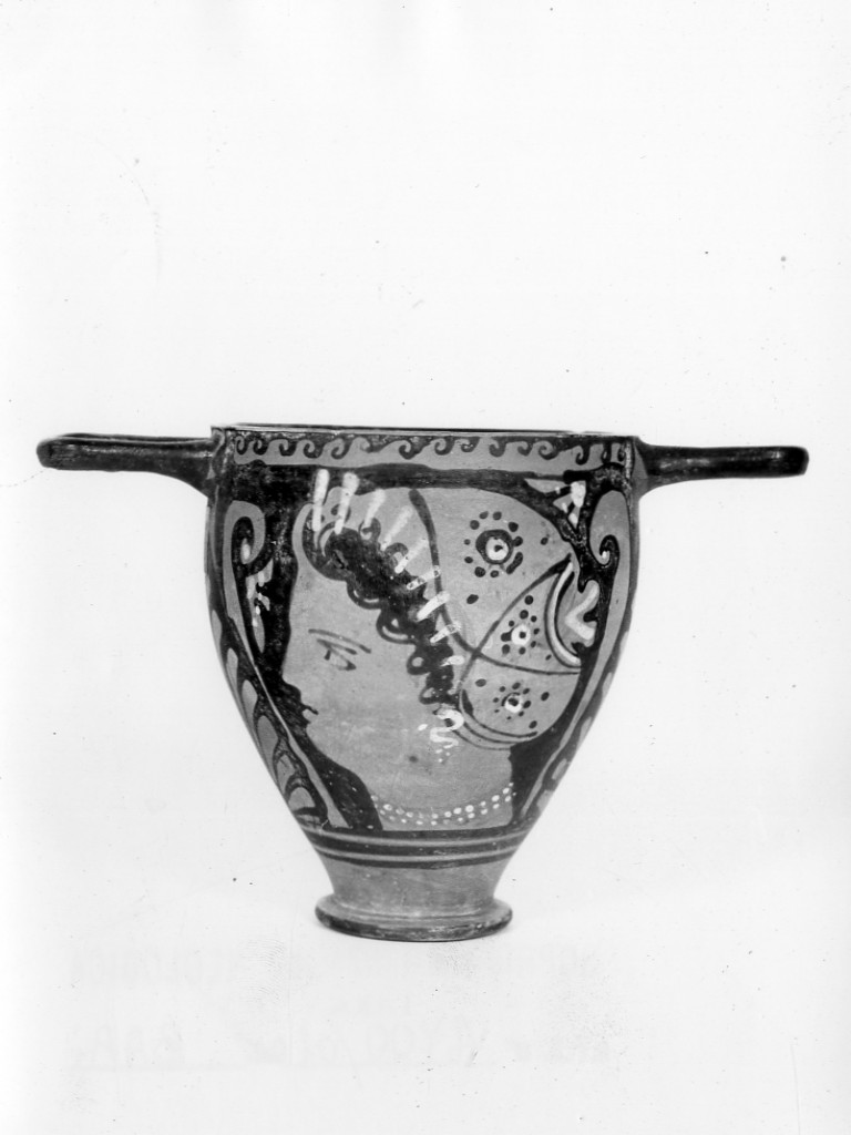 skyphos - Tardo Apulo (seconda metà sec. IV a.C)