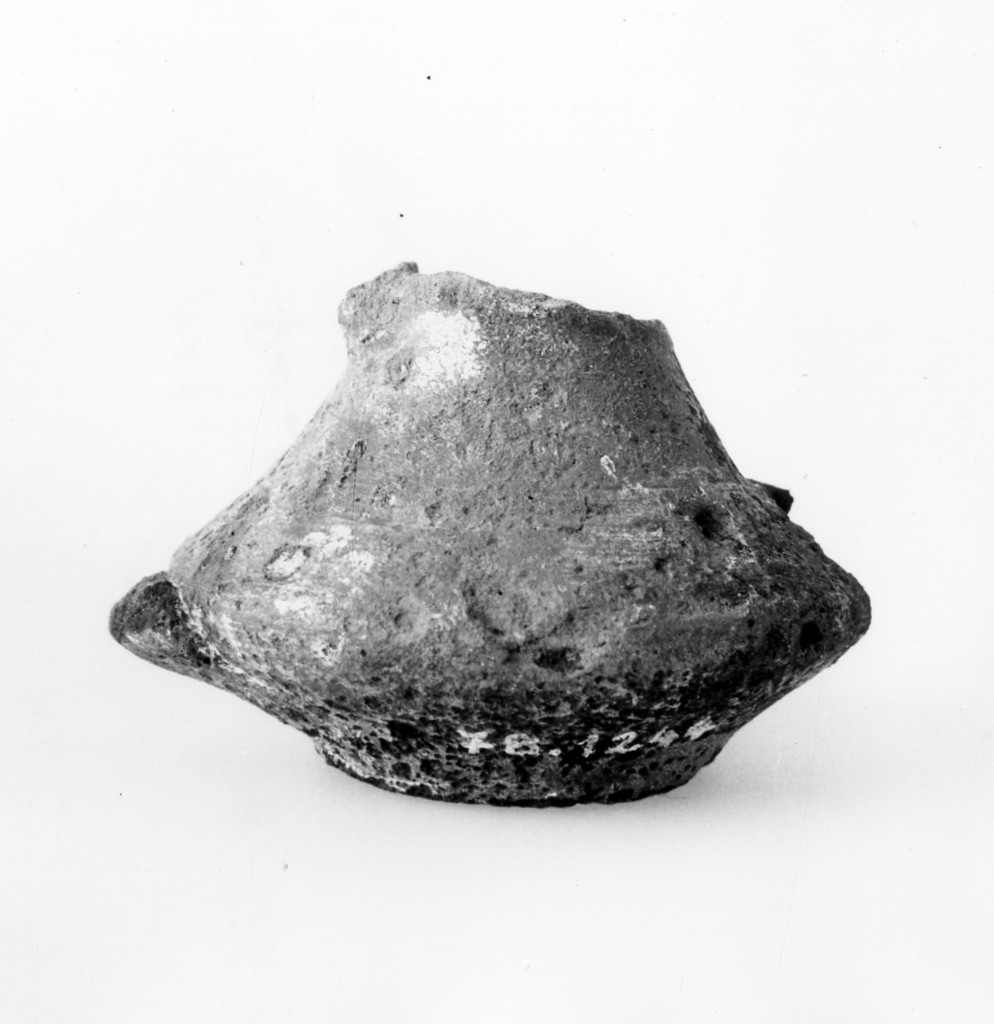 lucerna - fabbrica locale (secc. XII/ XIV d.C)