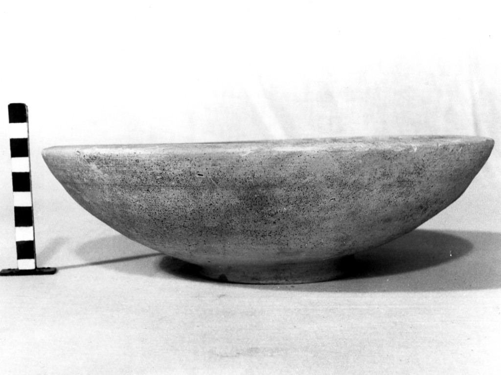 piatto - produzione daunia (sec. IV a.C)