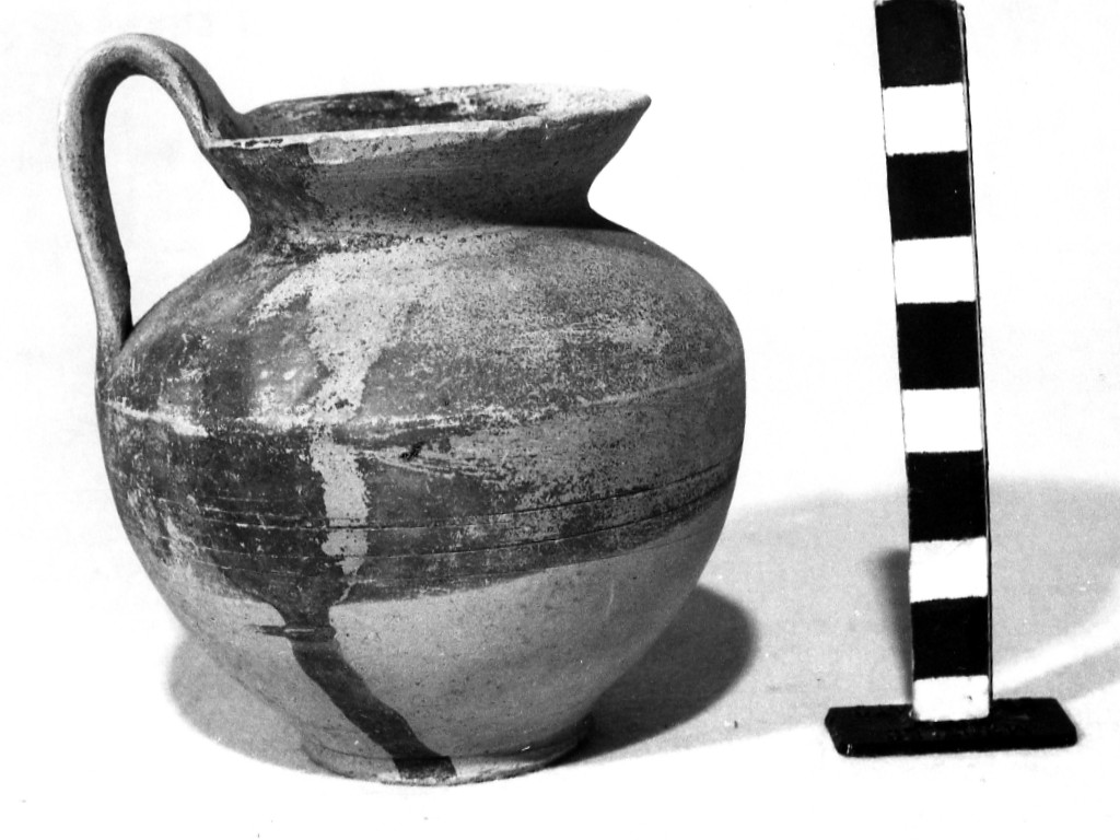 brocca - produzione daunia (metà sec. IV a.C)