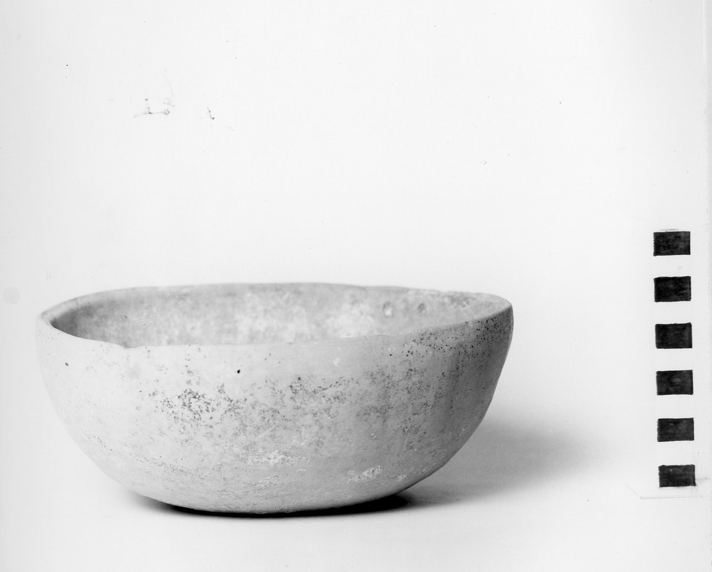 cratere a campana - fabbrica daunia; Dauinio III (sec. IV a.C)