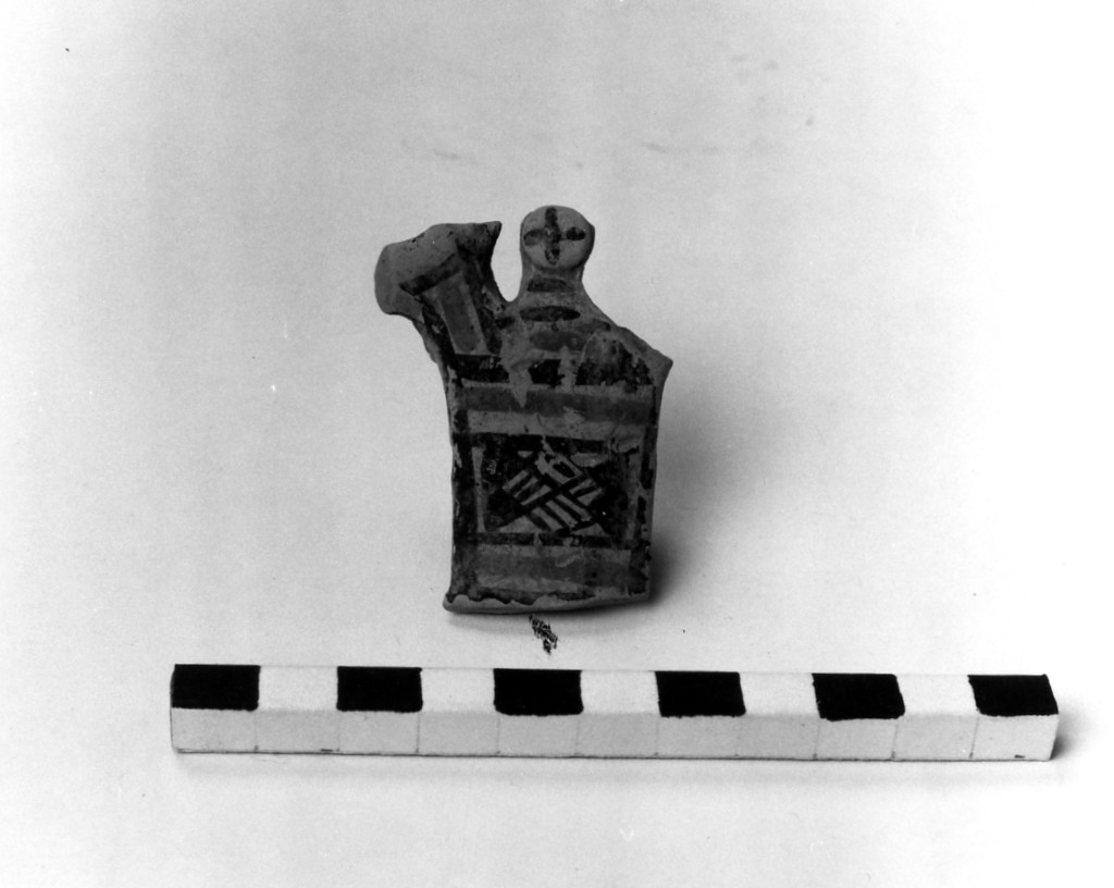 attingitoio/ frammento - fabbrica daunia; Daunio II (secc. VI - V a.C)