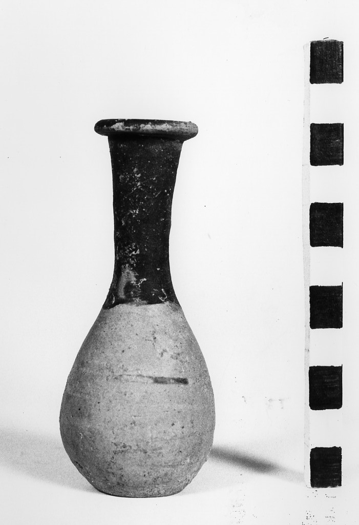 alabastron - fabbrica apula (seconda metà sec. I a.C)