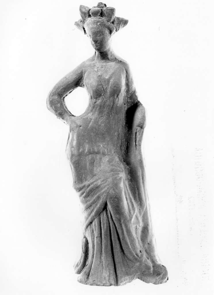statuetta femminile - fabbrica locale (sec. III a.C)