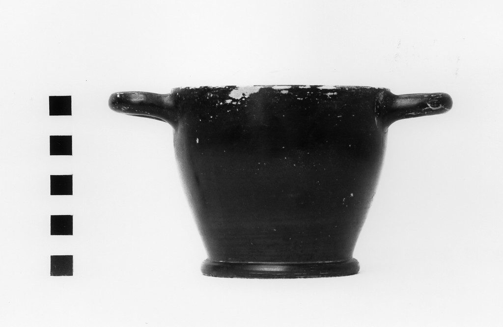 skyphos - fabbrica attica (prima metà sec. V a.C)