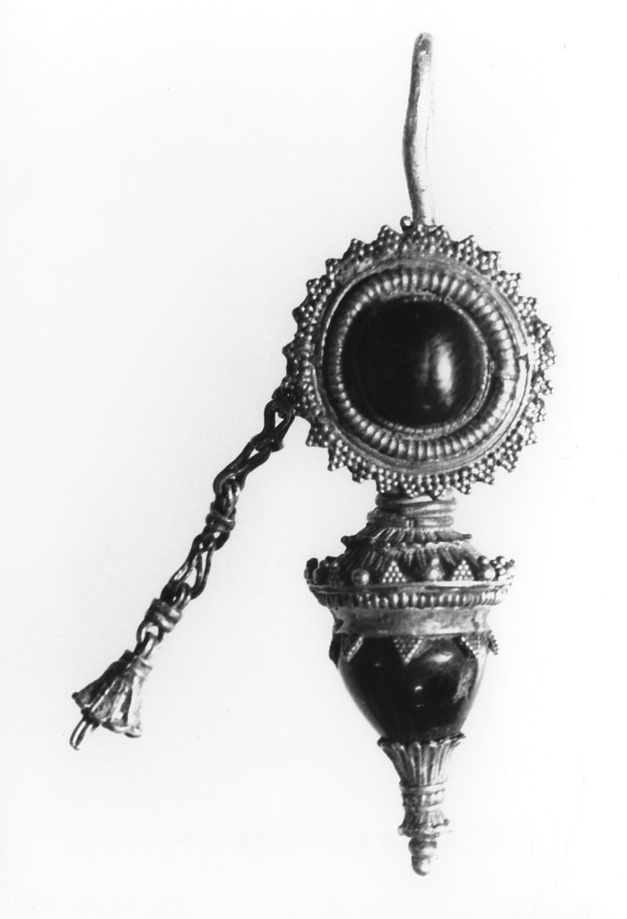 orecchino (sec. II a.C)