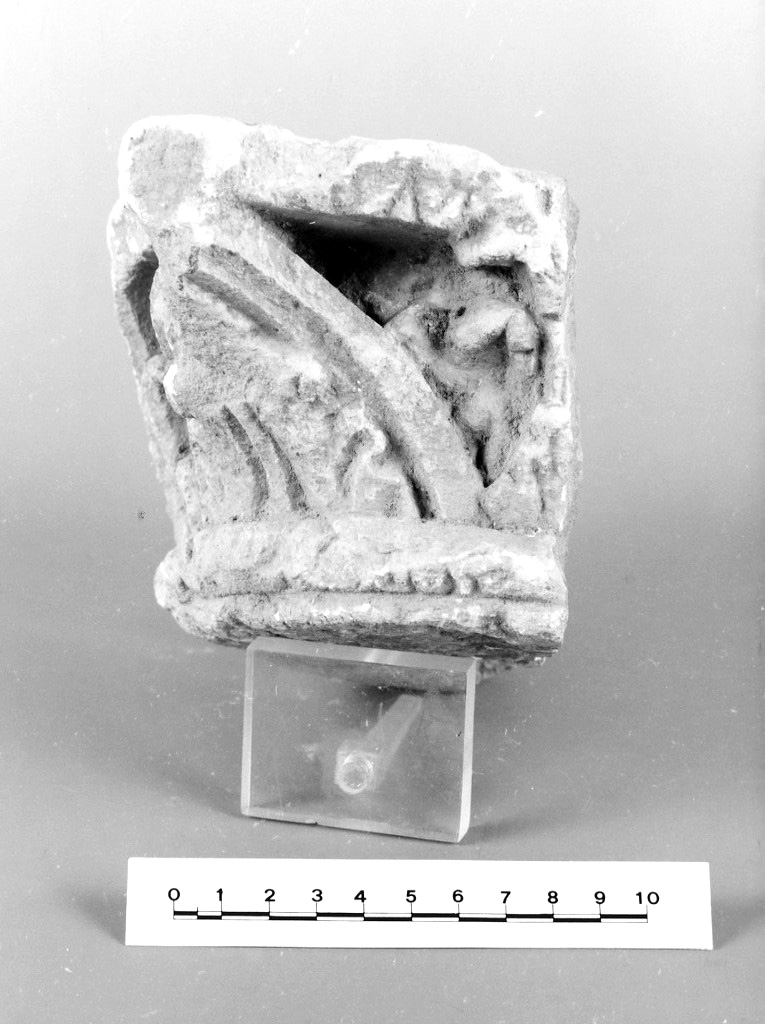 capitello (secc. IV/ III a.C)