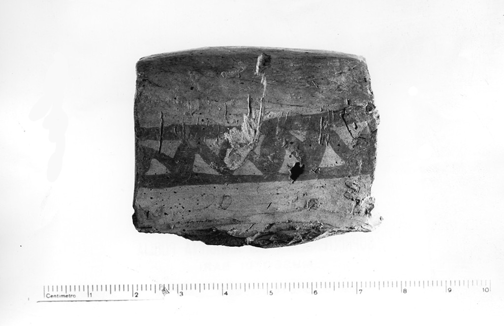 vaso/ parete - ceramica dipinta tipo Serra d'Alto (Neolitico Recente)