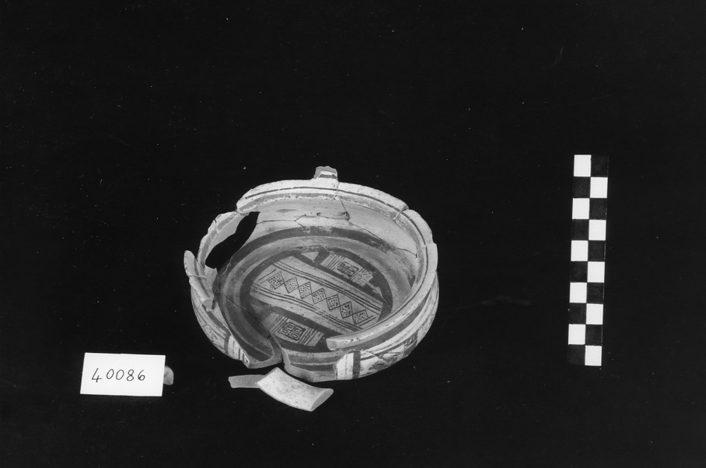 attingitoio - produzione etrusco-campana (prima metà sec. VI a.C)