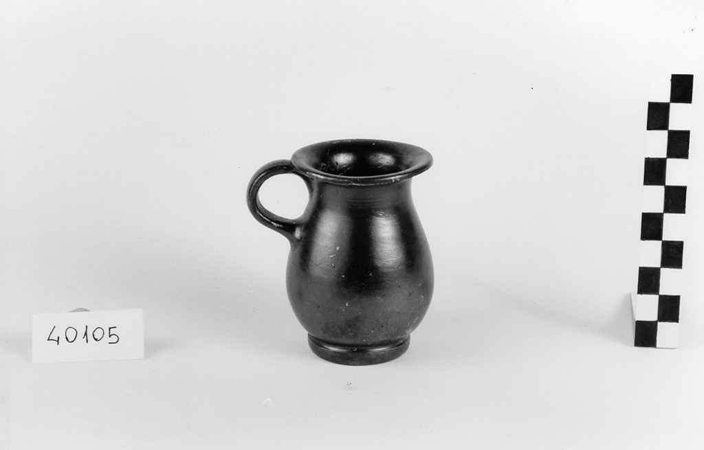 olpetta - produzione apula (prima metà sec. IV a.C)