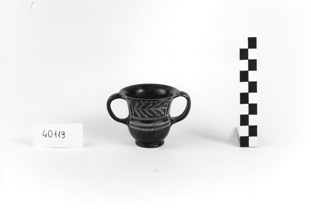 kantharos miniaturistico - produzione apula (sec. IV a.C)