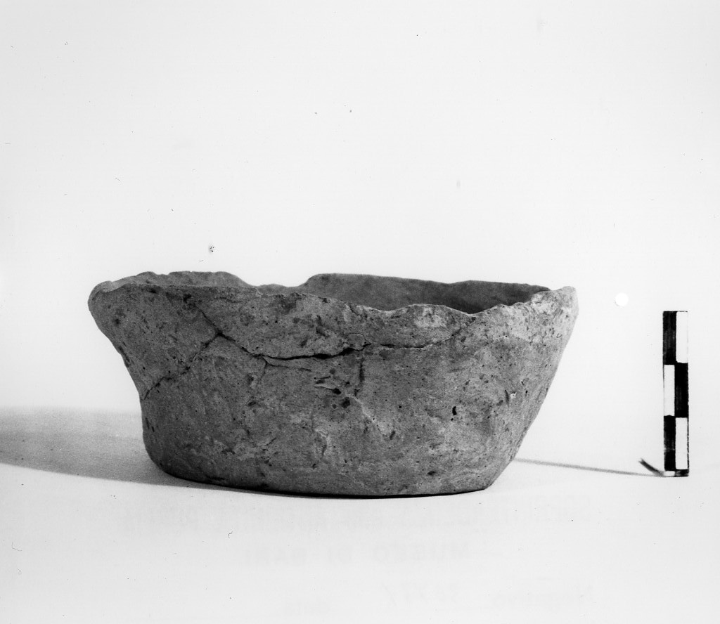 ciotola - fabbrica indigena (fine sec. V a.C)