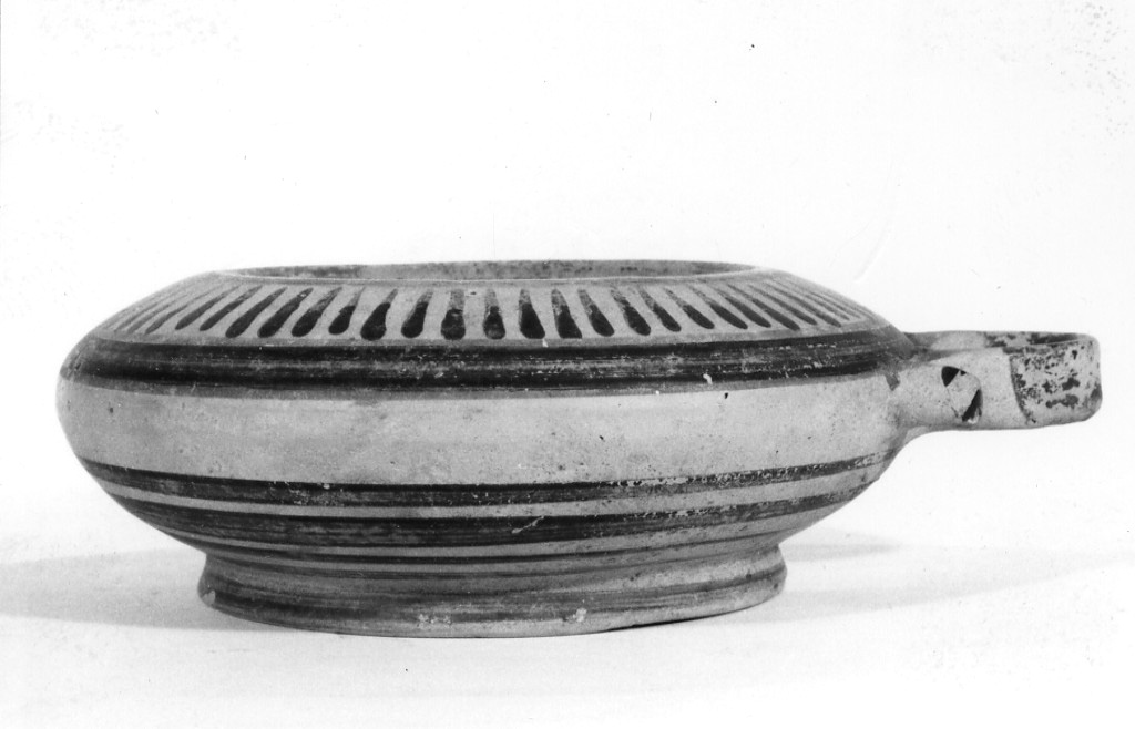 Kothon - fabbrica apula (sec. V a.C)