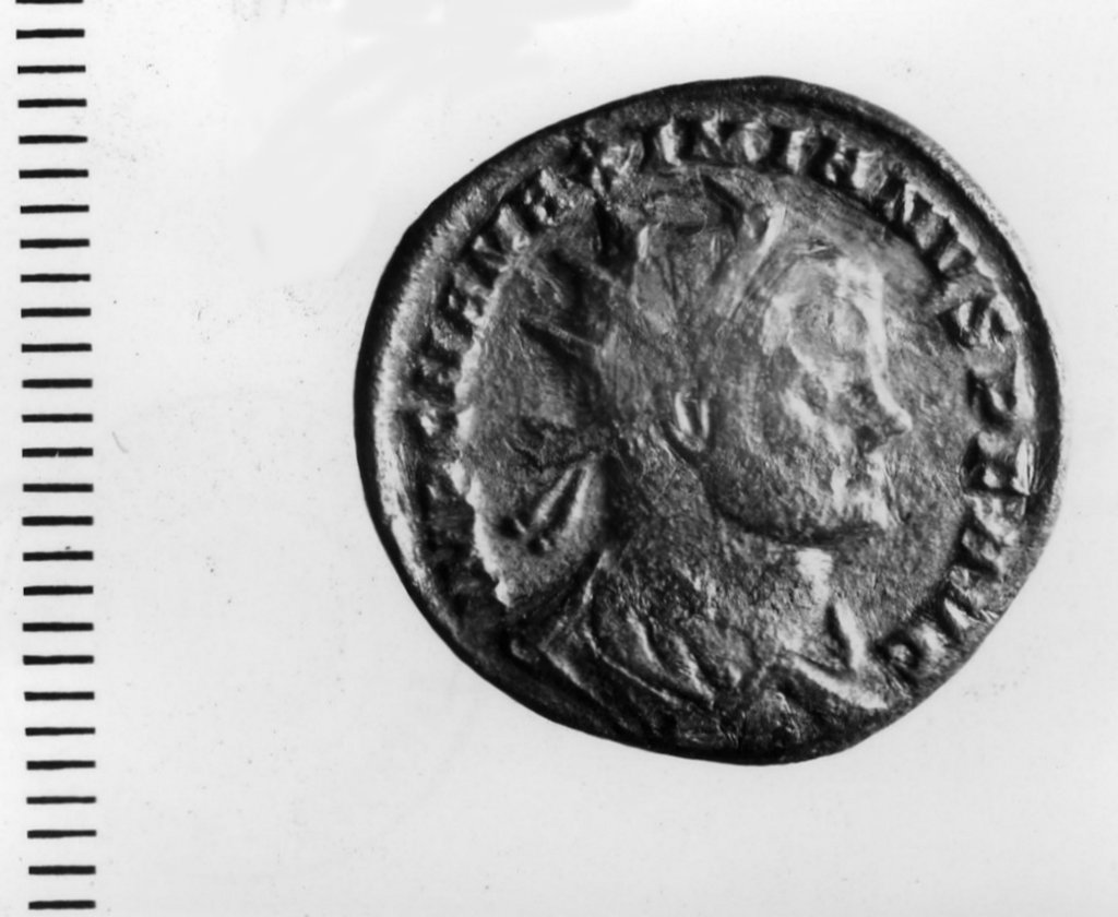moneta - frazione di follis (sec. III d.C)