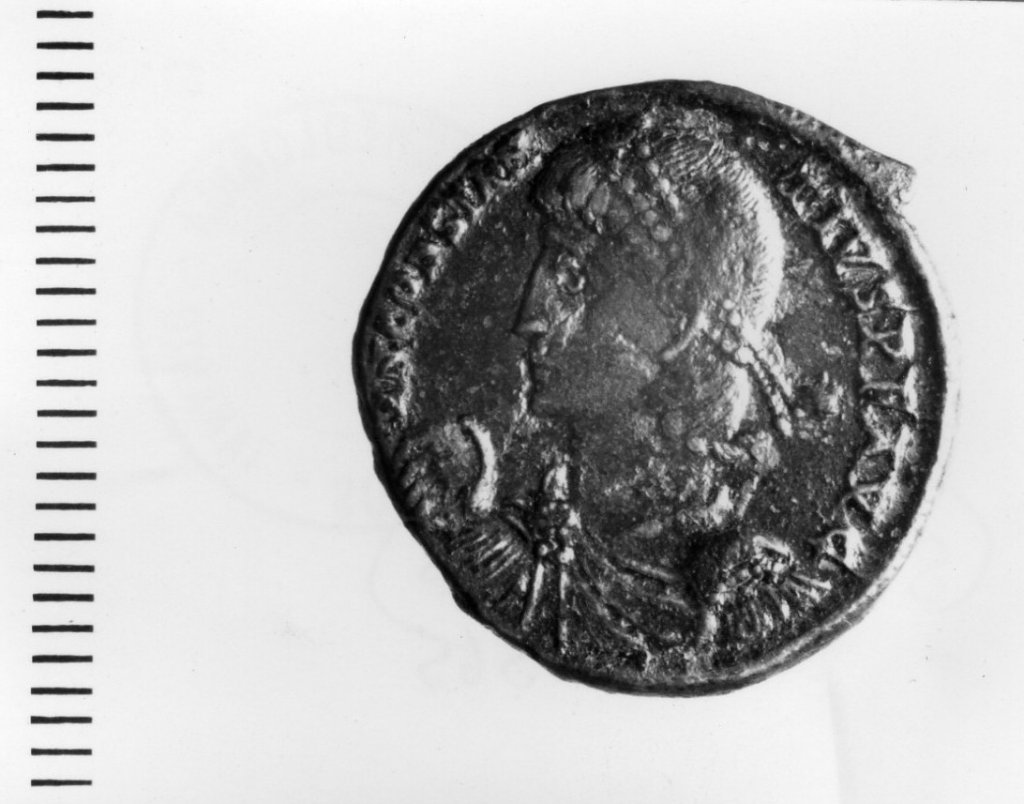 moneta - AE 2 (sec. IV d.C)