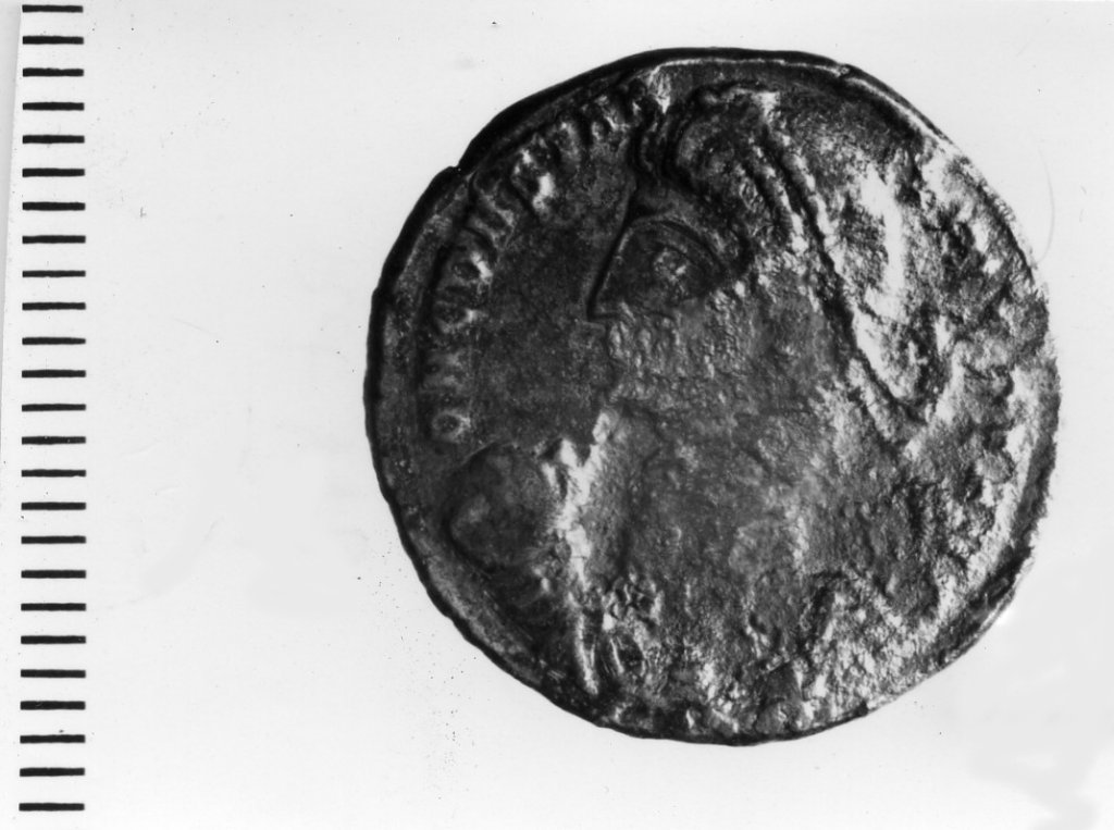 moneta - AE 2 (sec. IV d.C)