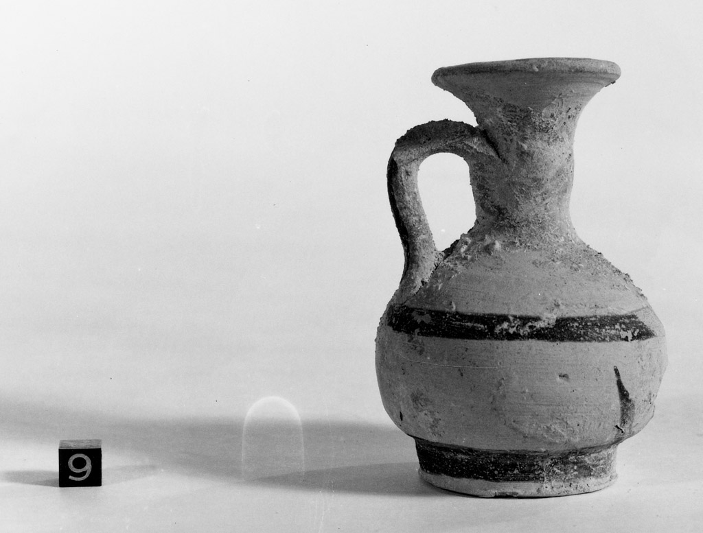 lekythos - produzione apula (sec. IV a.C)