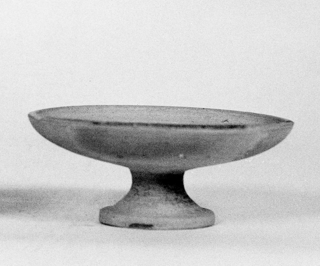 coppa - produzione peuceta (secc. VI/ III a.C)