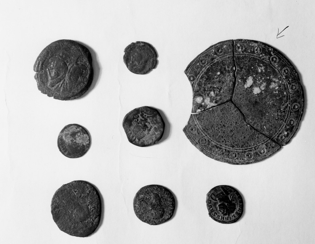 specchio - produzione apula (sec. III a.C)