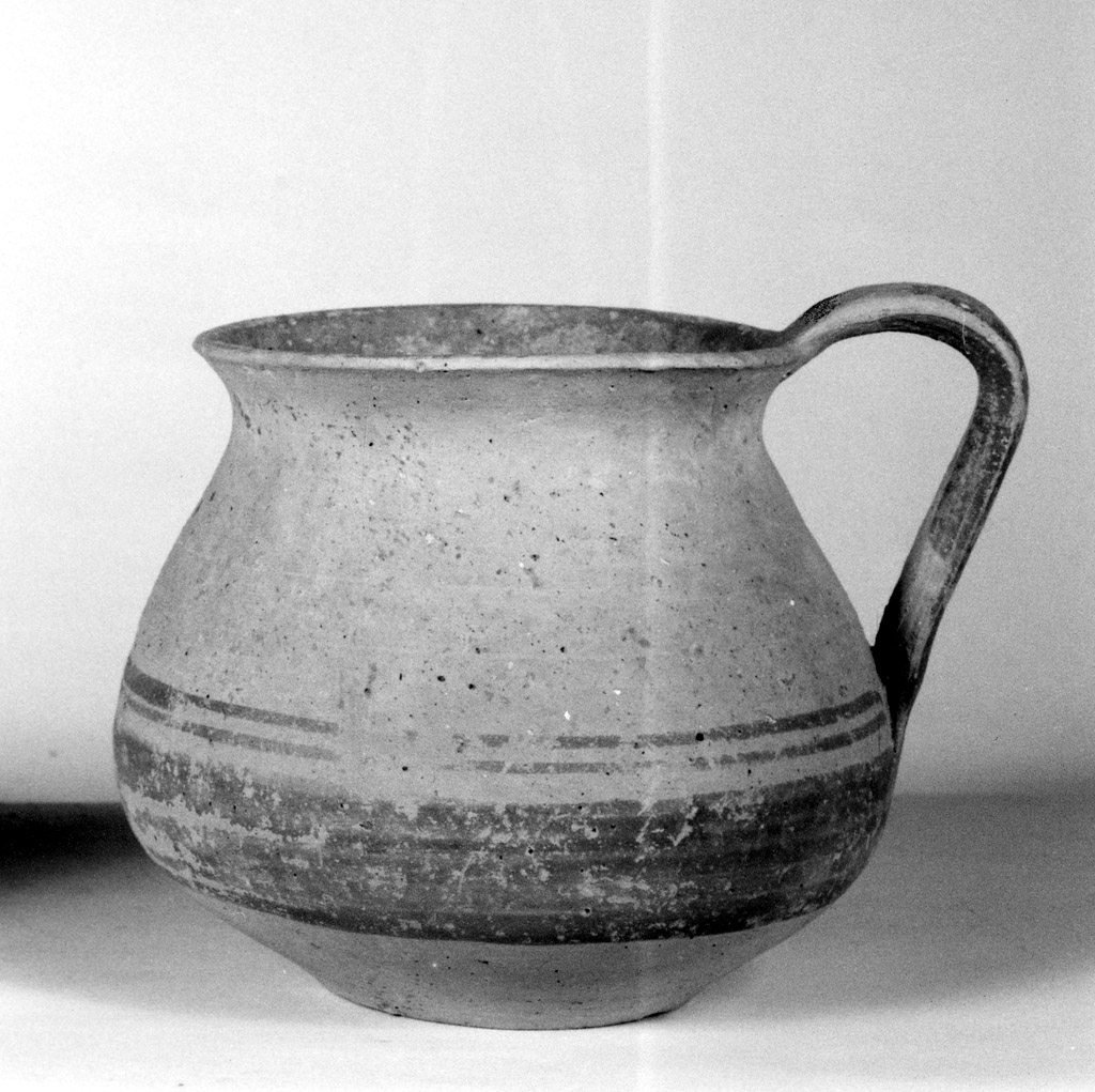 boccale - produzione peuceta (secc. VI/ V a.C)