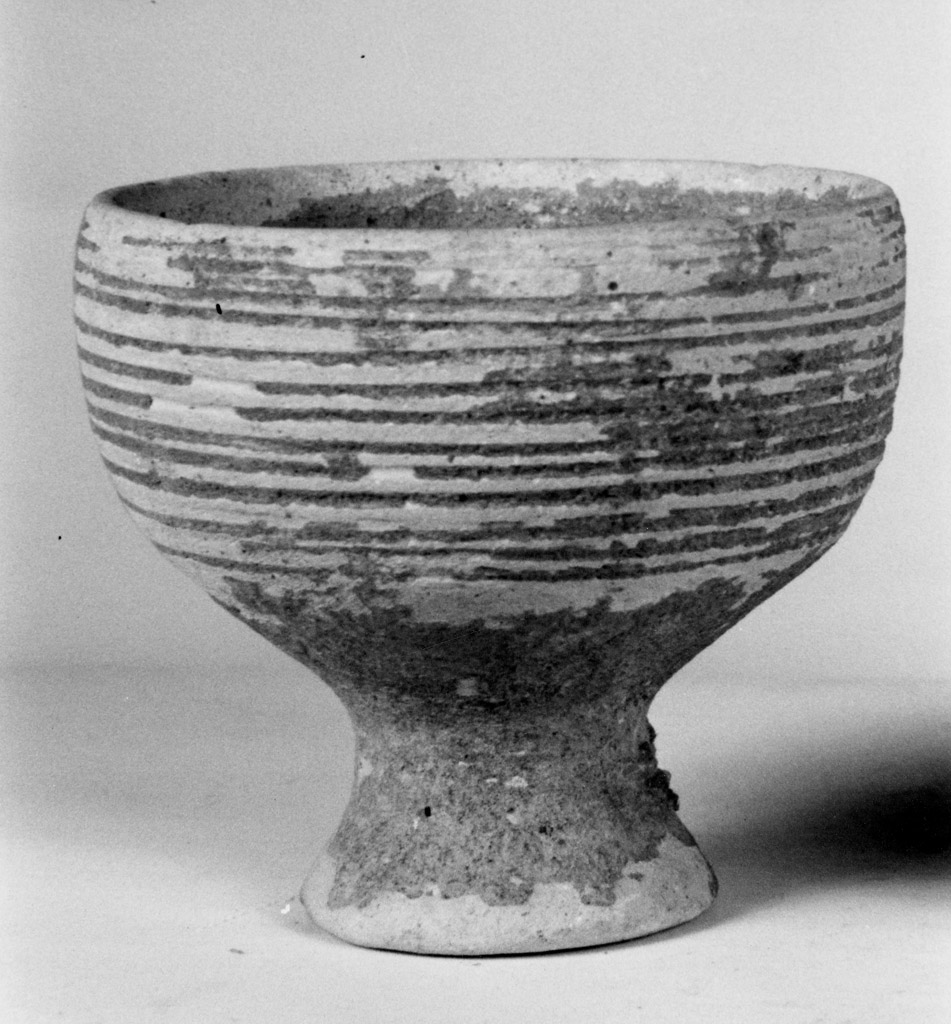 coppetta - produzione apula (secc. VI/ III a.C)