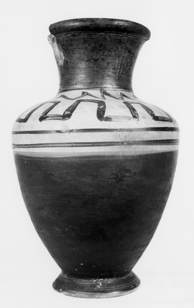 anfora - produzione campana (prima metà sec. IV a.C)