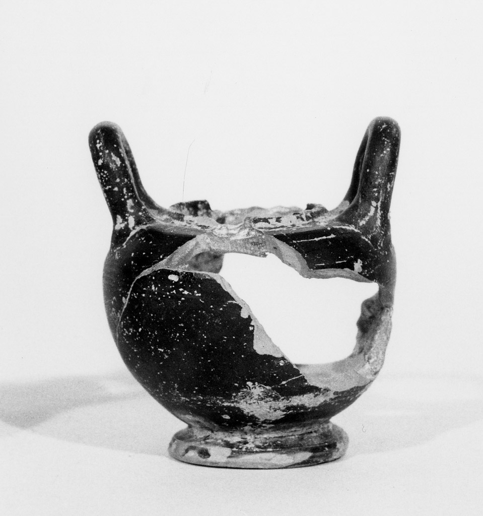 olletta stamnoide/ frammento - produzione apula (seconda metà sec. IV a.C)