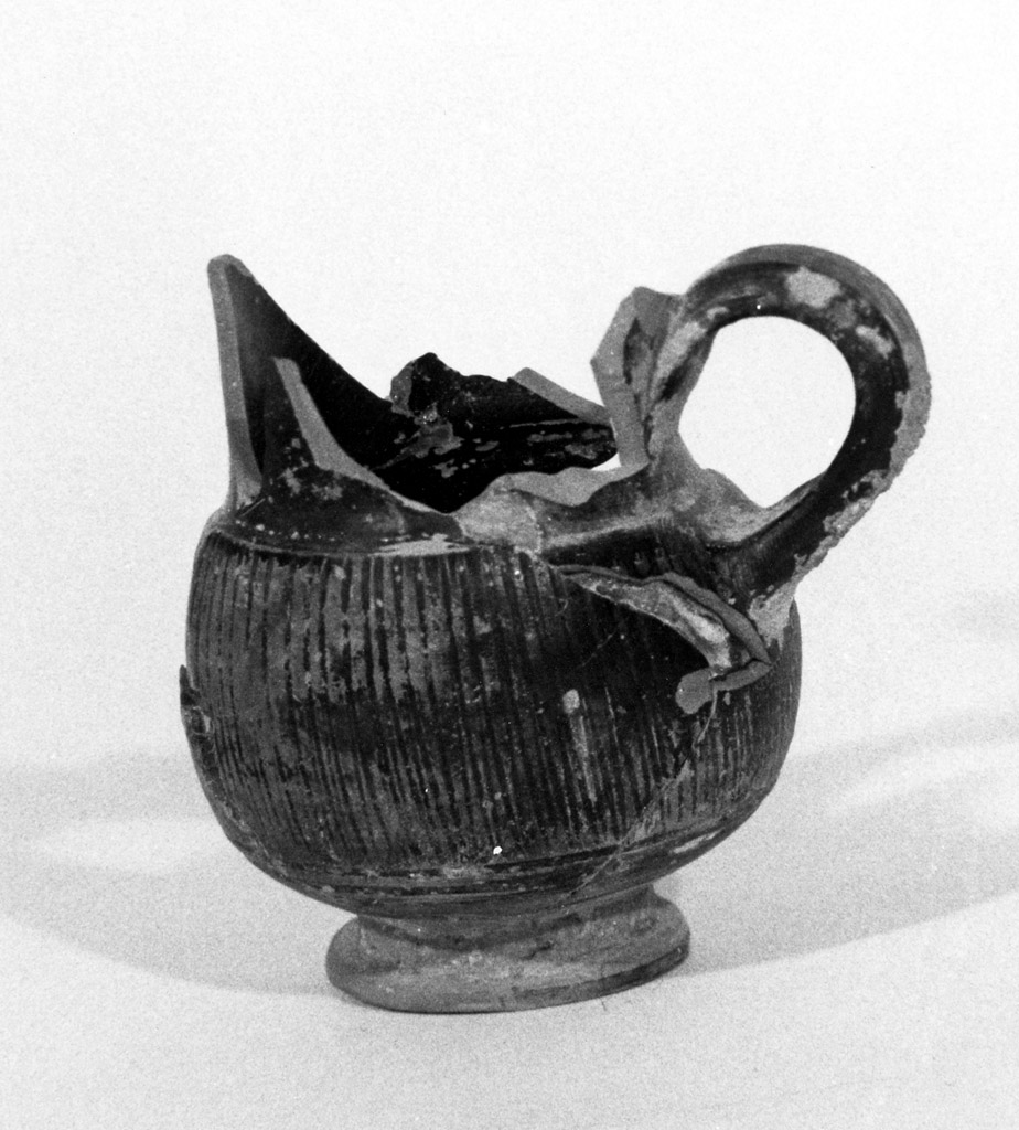 boccaletto/ frammento - produzione apula (sec. IV a.C)