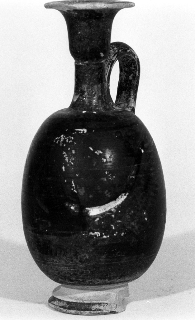 lekythos - produzione apula (seconda metà sec. IV a.C)