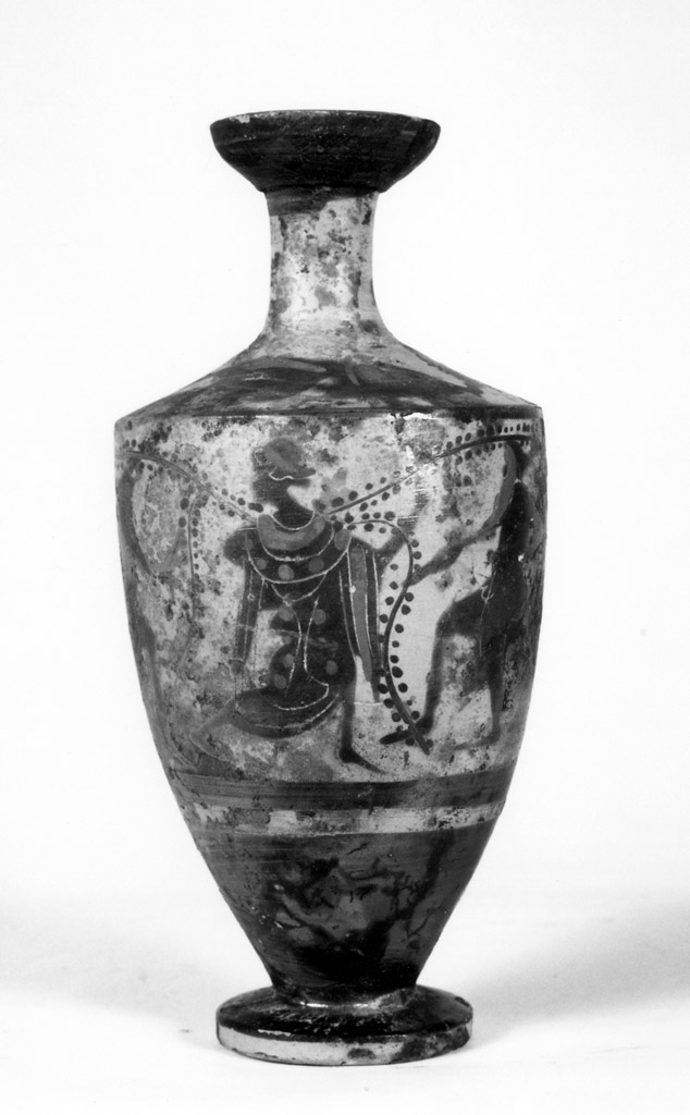 Menade e Satiri (lekythos) - produzione attica (inizio sec. V a.C)