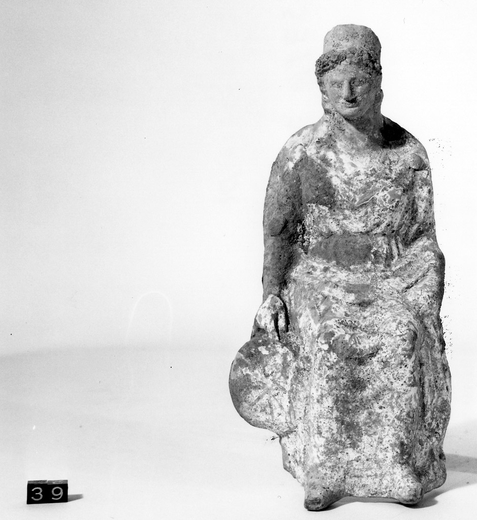 statuetta - produzione apula (sec. IV a. C)