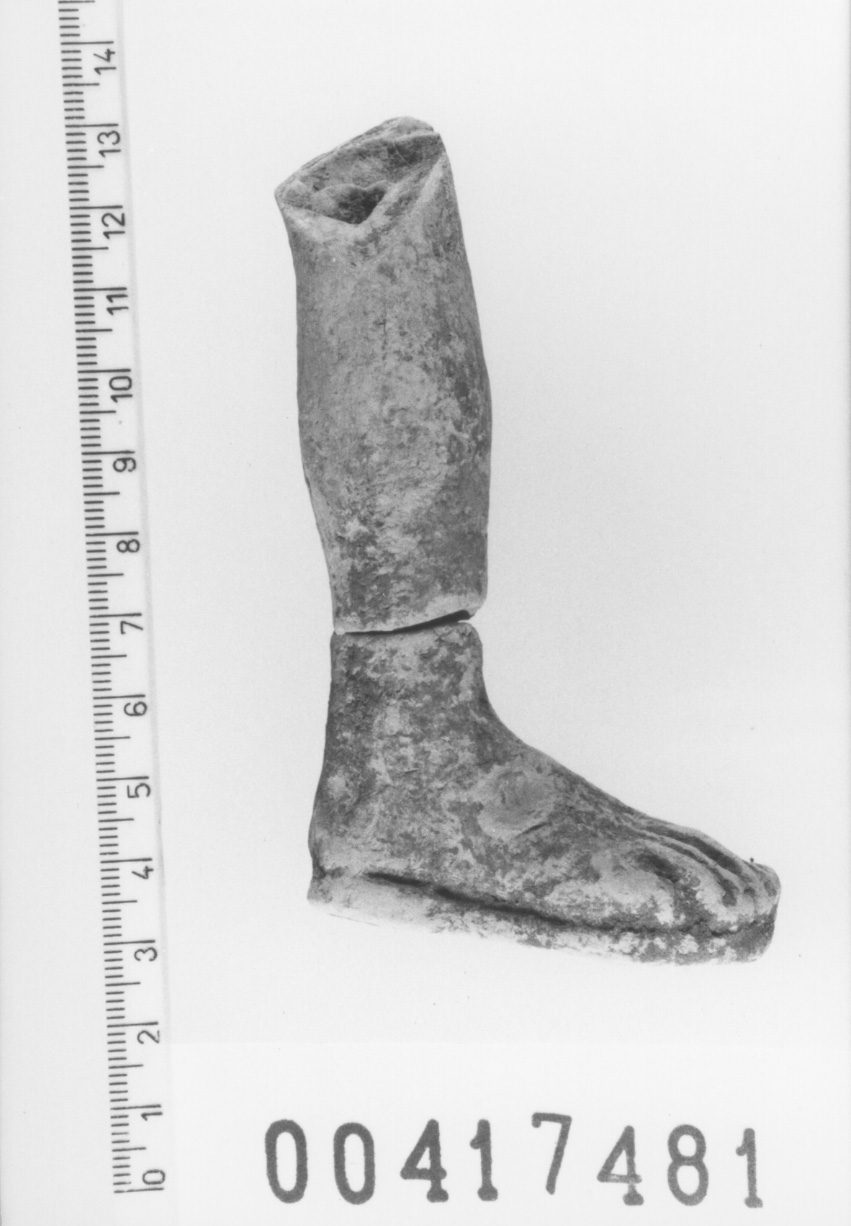 Arto inferiore destro (Votivo anatomico) (III a.C, II a.C)
